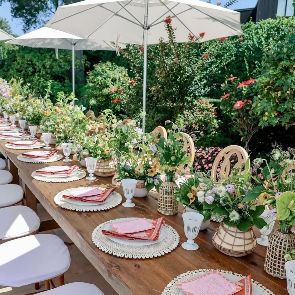 Basket Centerpieces for Gardens