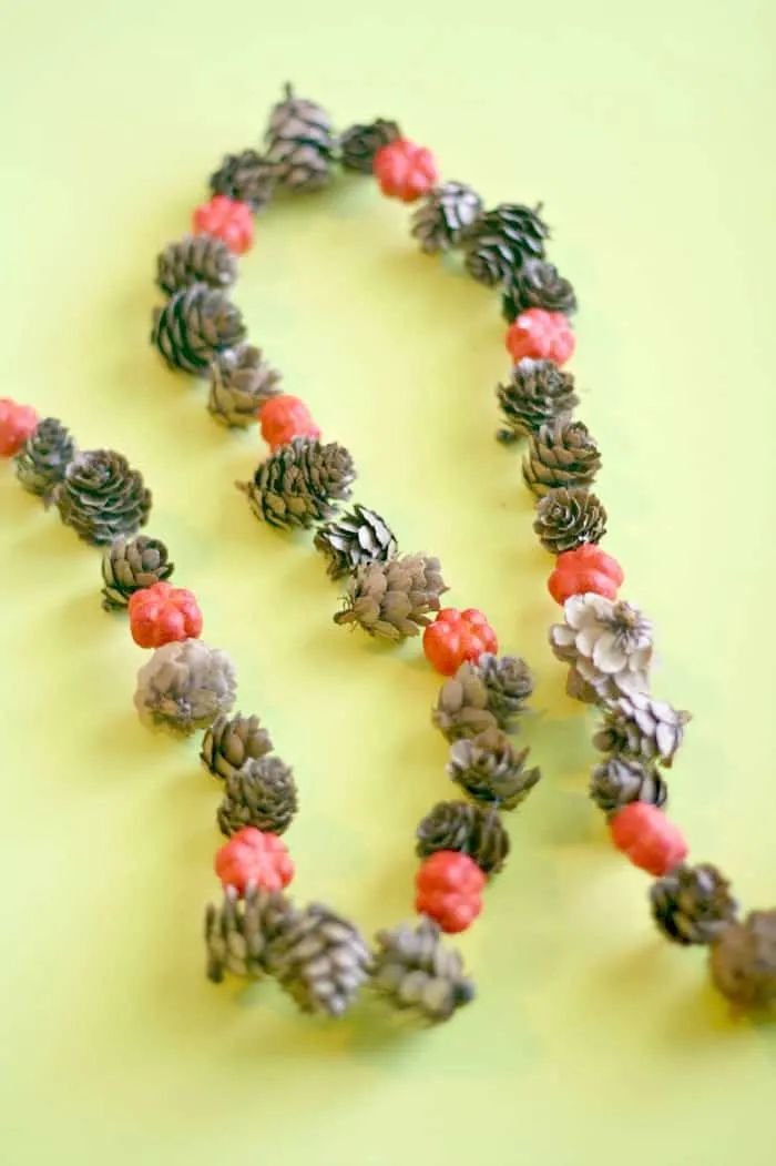 Fall Wall Garland Craft