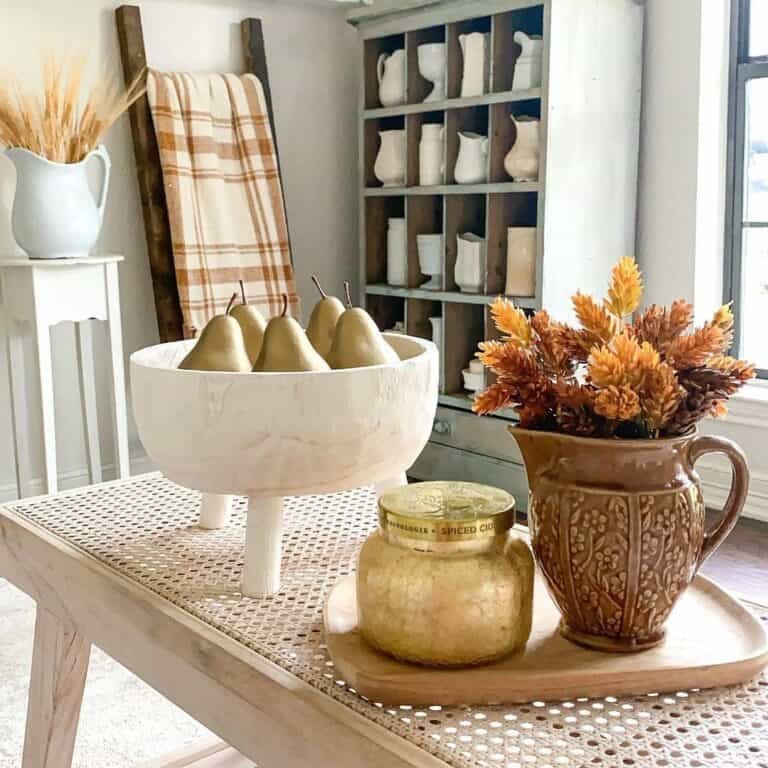 Farmhouse Fall Coffee Table Decor