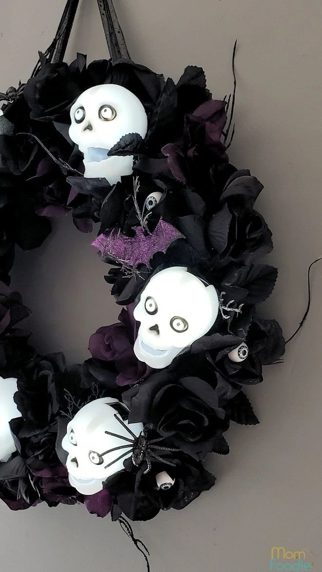 Glow-in-the-Dark Skull Wreath