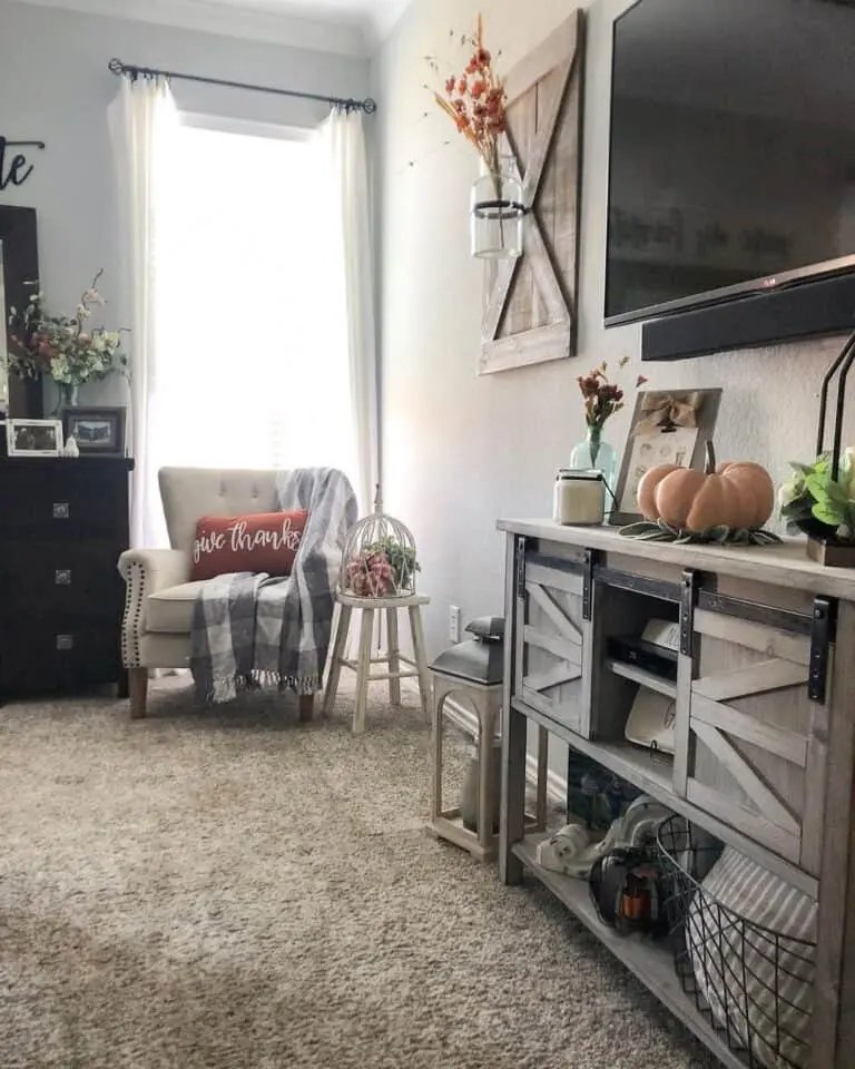 Gray Corner Decor with Sideboard