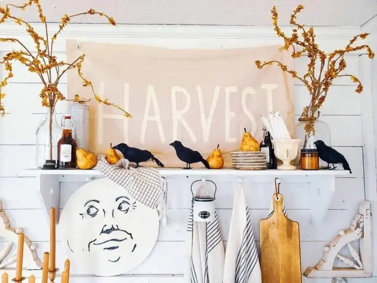 Halloween Crow Shelf Display