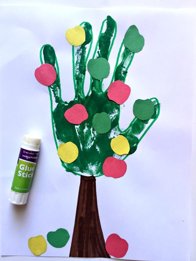 Handprint Apple Tree Craft