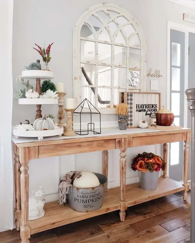 White Fall Tray Display