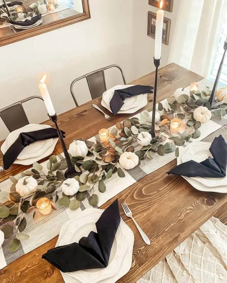 Fall-Themed Dining Table Decor