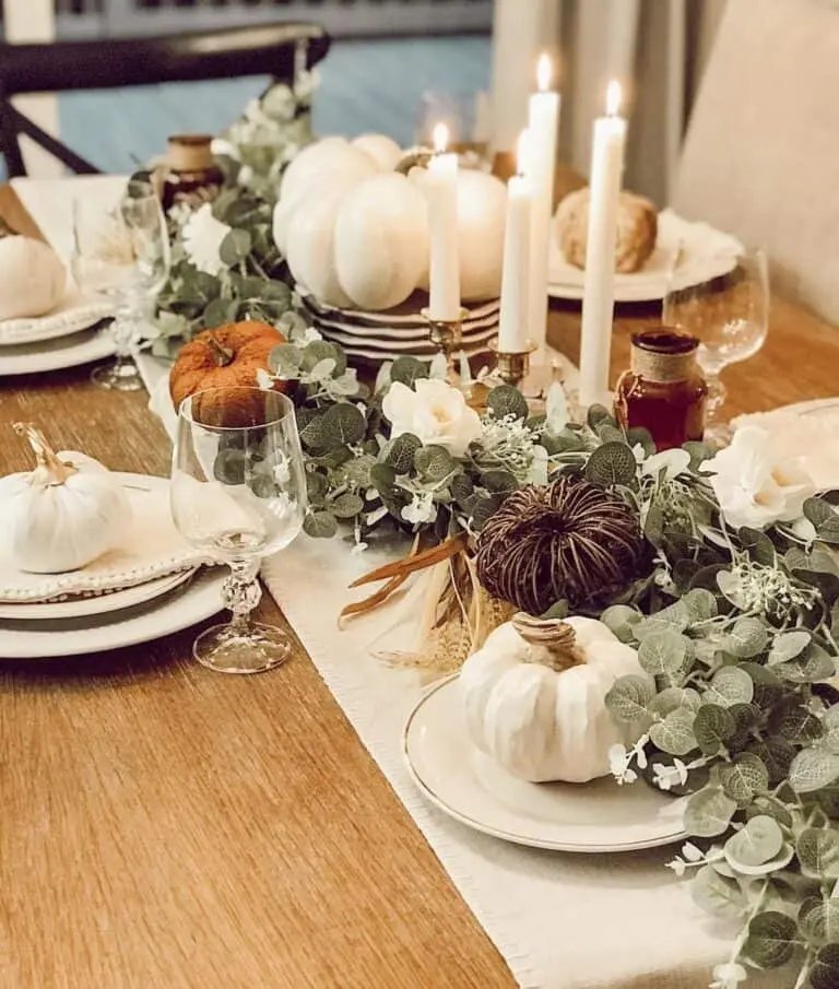 Farmhouse Fall Table Decor