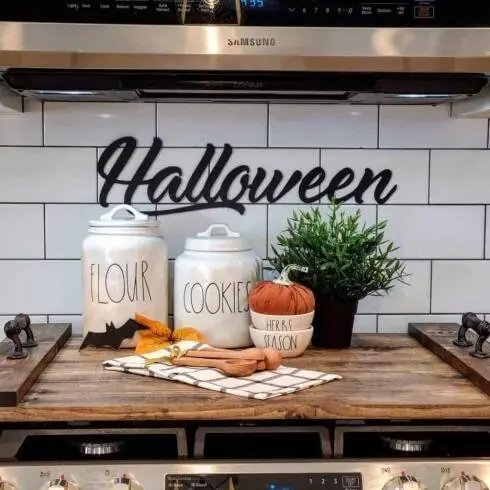 Halloween Backsplash Sign
