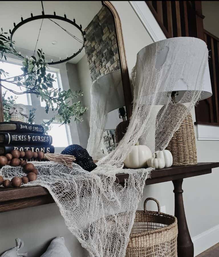 Halloween Entryway Decor