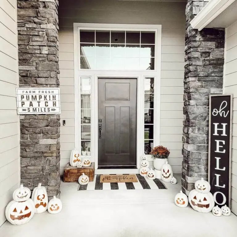 Halloween Front Porch Decor