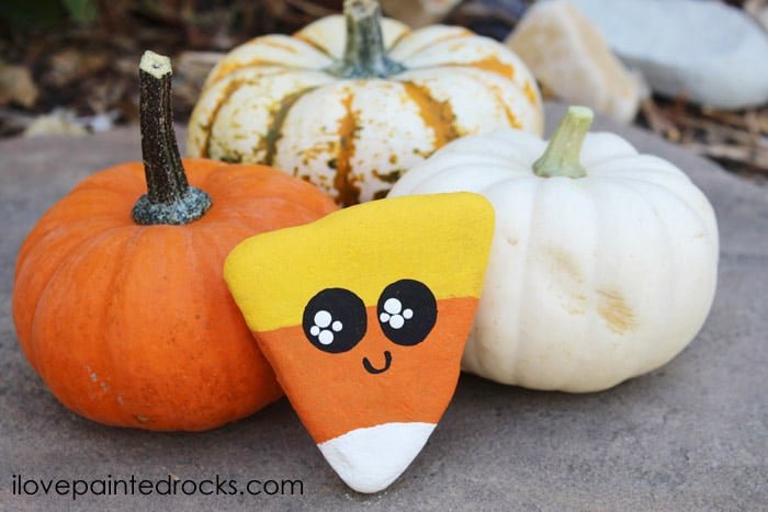 Halloween Painted Rock Decor