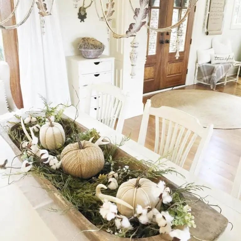Rustic Fall Tablescape Design