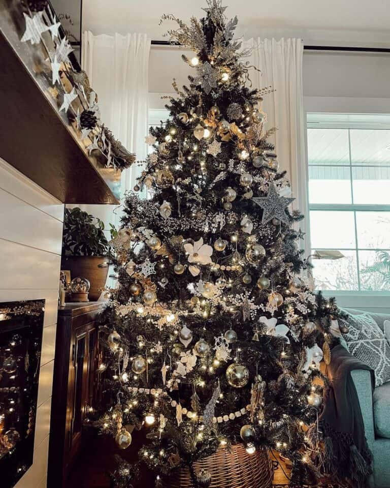 Gold Star Snowflakes