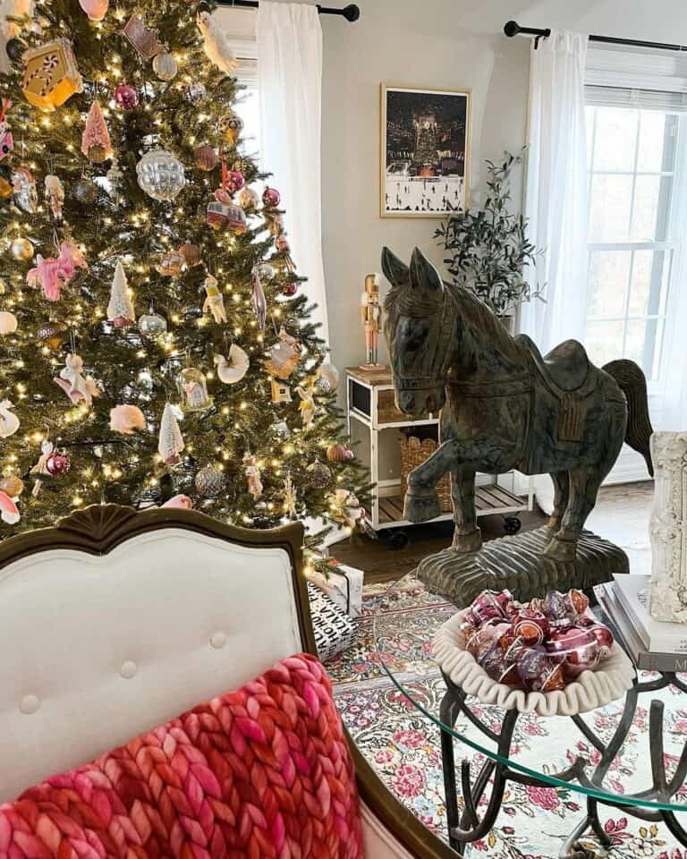 Pink Christmas Decor