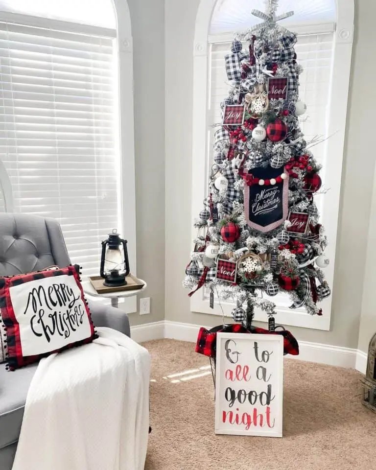 Plaid Tree Decorations