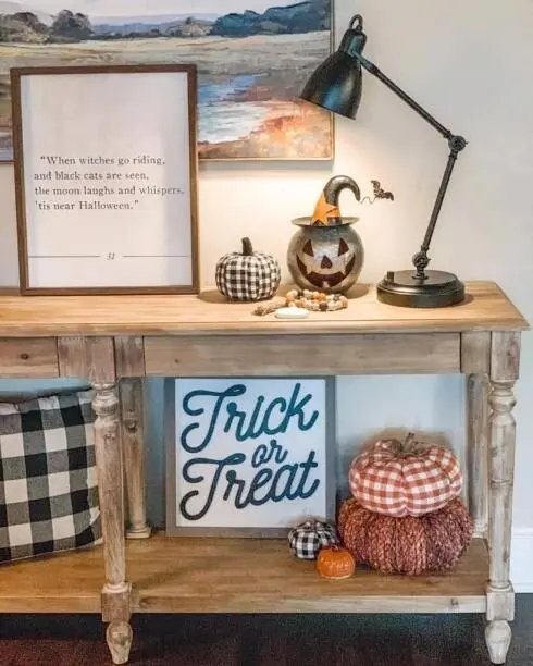 Soft Halloween Decor Tweaks