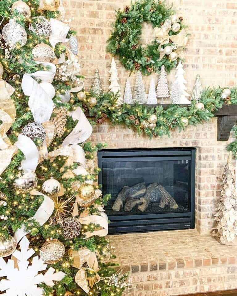 White Snowflake Tree