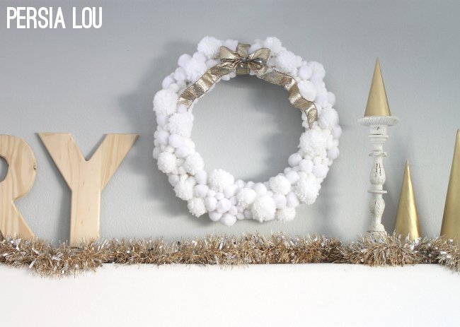 Winter Snowball Wreath