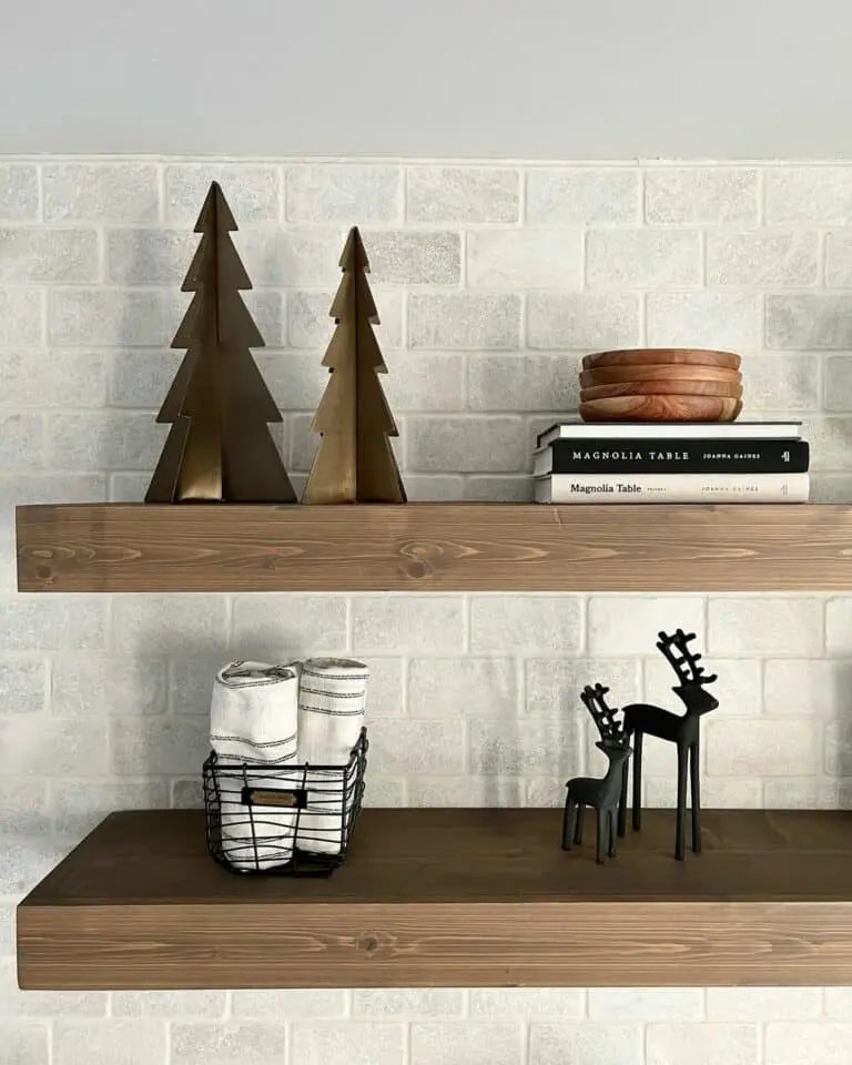 Wood Shelves Black Reindeer
