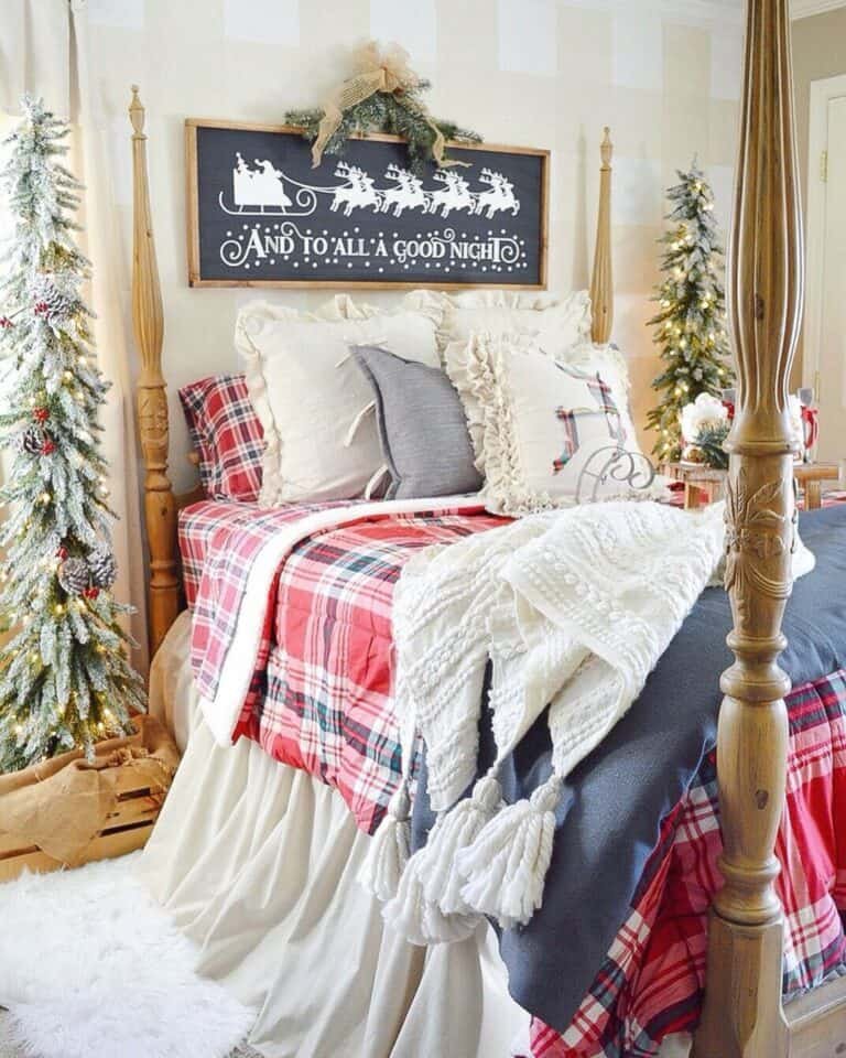 Plaid Christmas Comforters