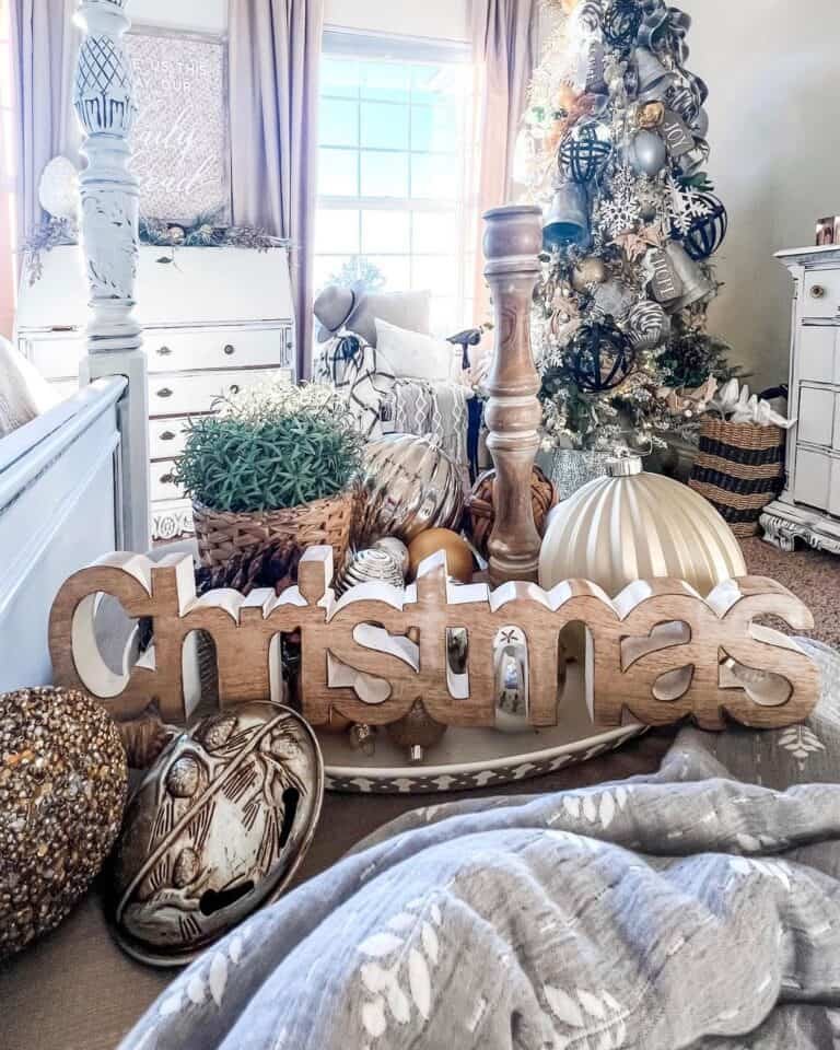 Wooden Tray Centerpieces